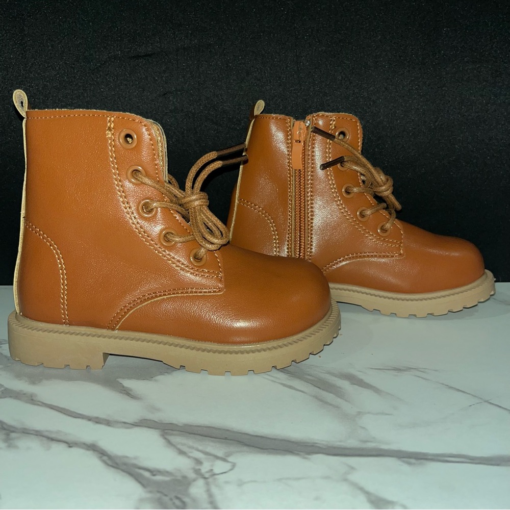 Lace Up Boots for Kids, Multiple Sizes - Picture 3 of 5